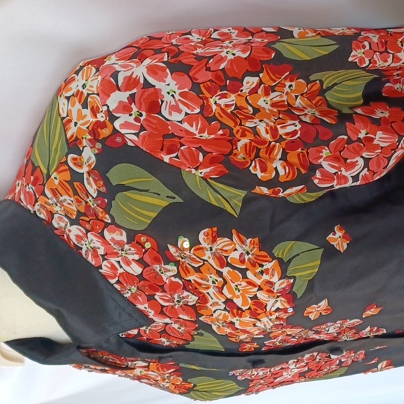 Bob Mackie Wearable Art Black/Pink Floral 100% Silk Top, Sequins, 21" PTP, 28" L - Picture 2 of 8